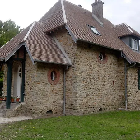Le Du Bois Casa de Férias